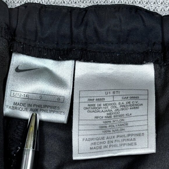 Nike Womens Black Capri Pants Elastic Drawstring Waist Straight Leg Nylon Lg - Picture 5 of 12